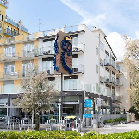 Hotel apartamentowy Rex