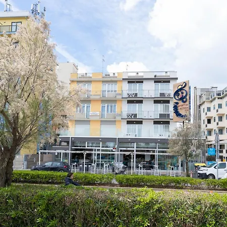 Hotel apartamentowy Rex