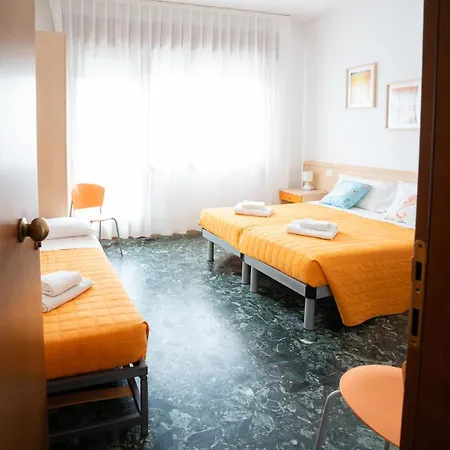 Hotel apartamentowy Rex