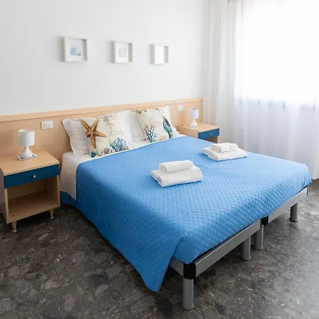 Rex Apartmanhotel 3*