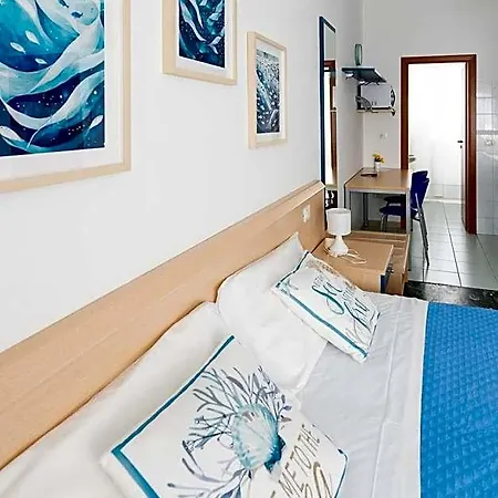 Apart Otel Rex 4*